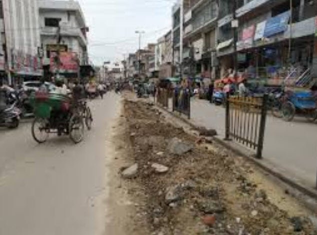 Latouche Road, Lucknow, Uttar Pradesh - Vushii.com